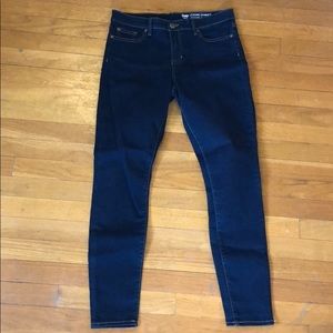 Dark wash high waisted Gap denim
